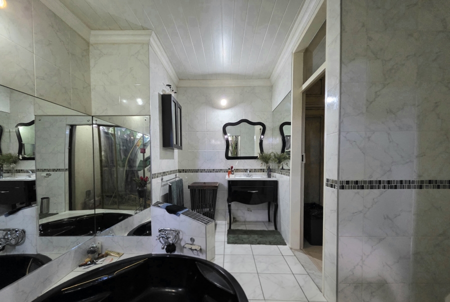 3 Bedroom Property for Sale in Jim Fouchepark Free State